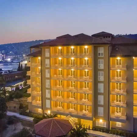 Hotel Remisens Premium Casa Rosa Annexe 4*